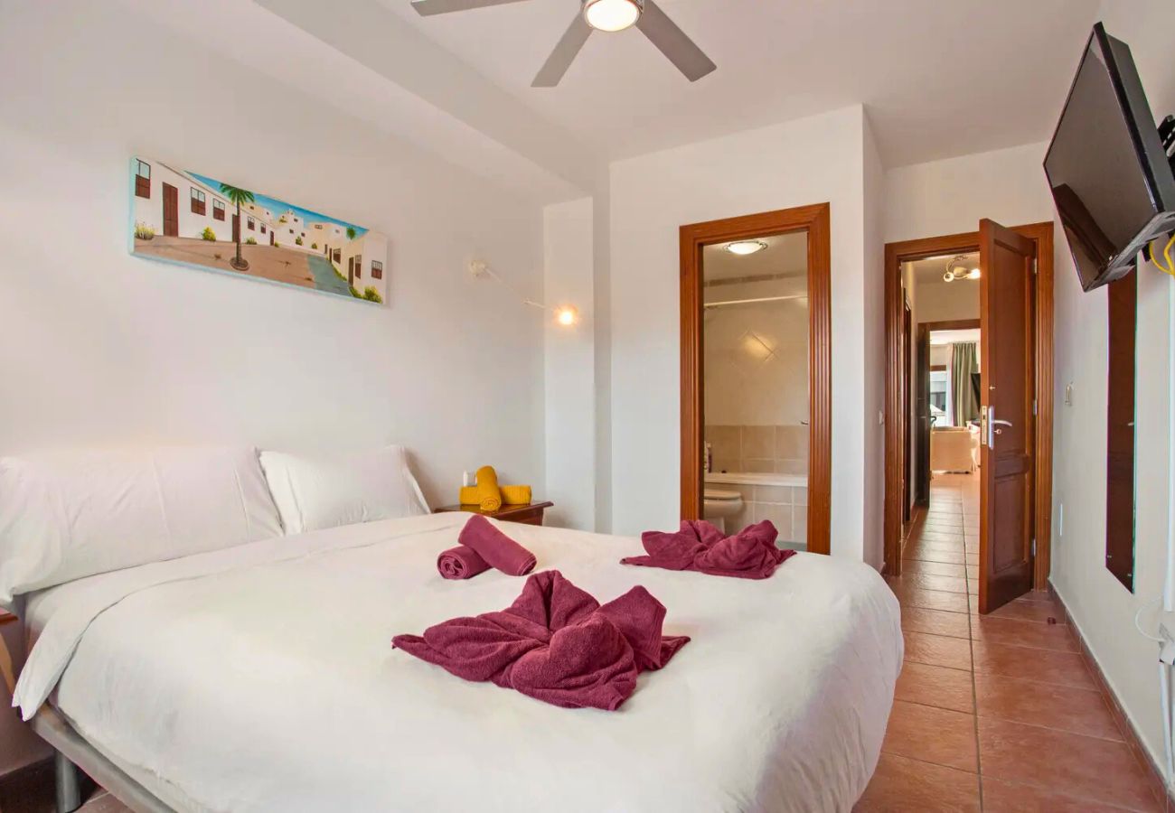 Apartamento en Costa Teguise - Casa Queen Ovetus Planta baja, piscina y WIFI 