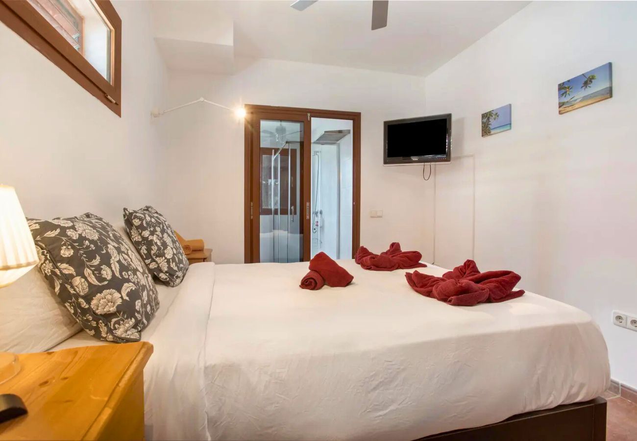Apartamento en Costa Teguise - Casa Queen Ovetus Planta baja, piscina y WIFI 