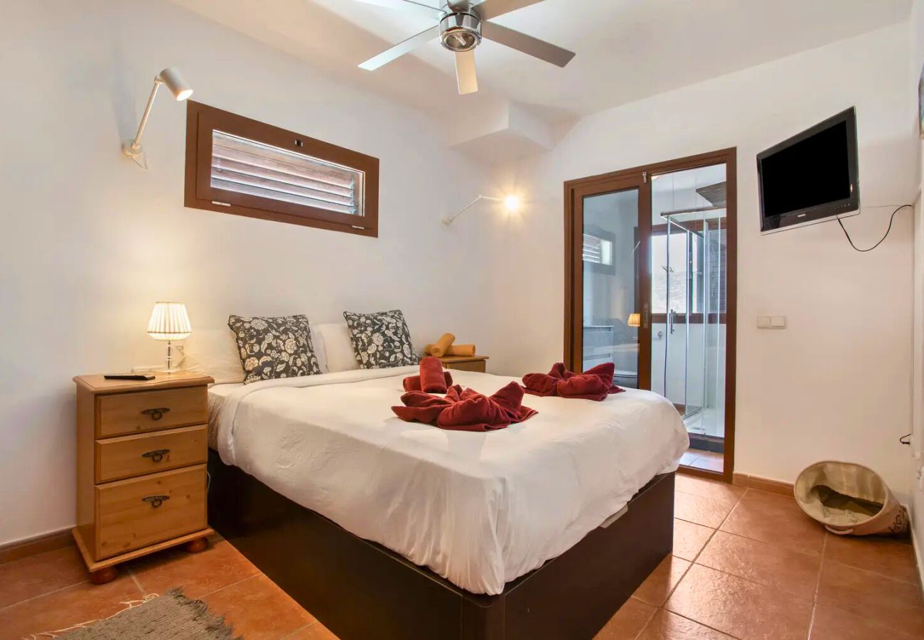 Apartamento en Costa Teguise - Casa Queen Ovetus Planta baja, piscina y WIFI 