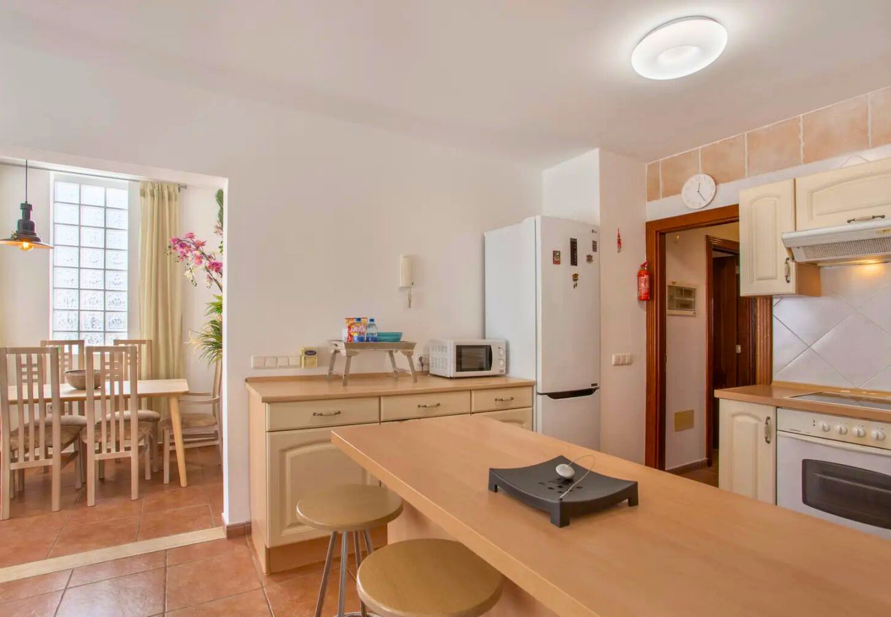 Apartamento en Costa Teguise - Casa Queen Ovetus Planta baja, piscina y WIFI 