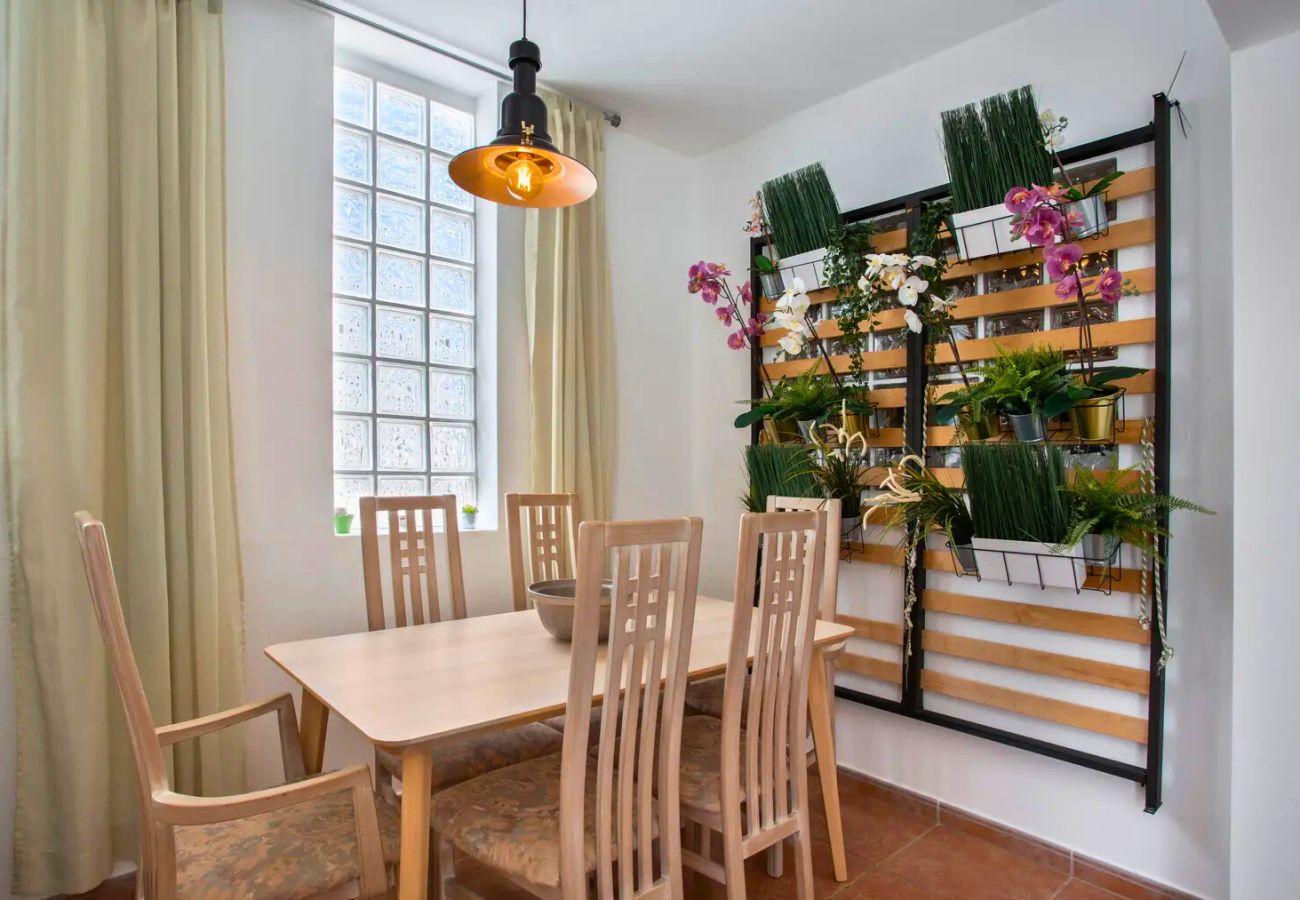Apartamento en Costa Teguise - Casa Queen Ovetus Planta baja, piscina y WIFI 