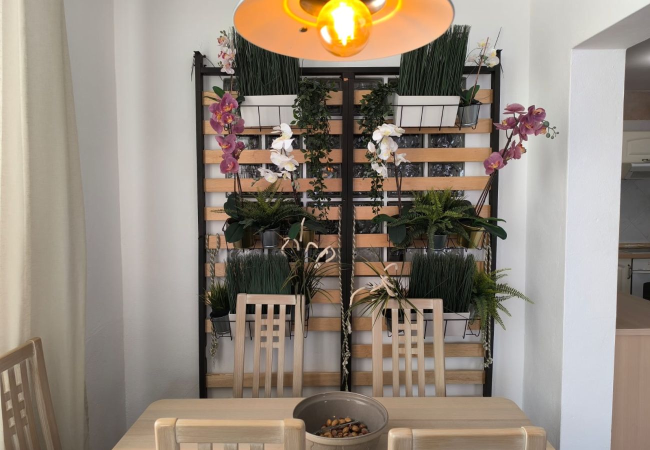Apartamento en Costa Teguise - Casa Queen Ovetus Planta baja, piscina y WIFI 