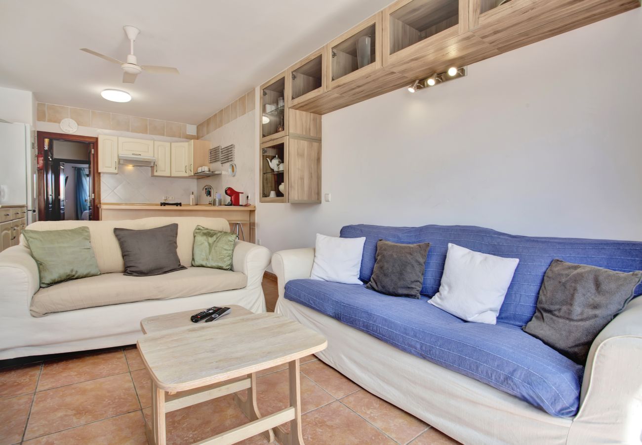 Apartamento en Costa Teguise - Casa Queen Ovetus Planta baja, piscina y WIFI 