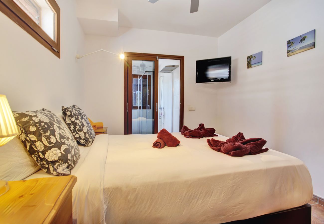 Apartamento en Costa Teguise - Casa Queen Ovetus Planta baja, piscina y WIFI 
