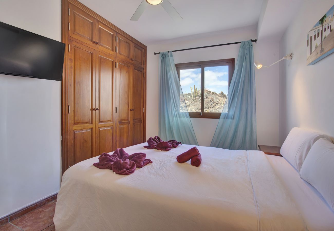 Apartamento en Costa Teguise - Casa Queen Ovetus Planta baja, piscina y WIFI 