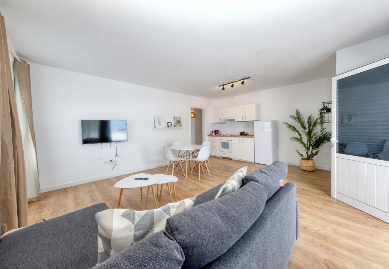 Apartamento en Puerto del Carmen -  Ocean Front Oasis
