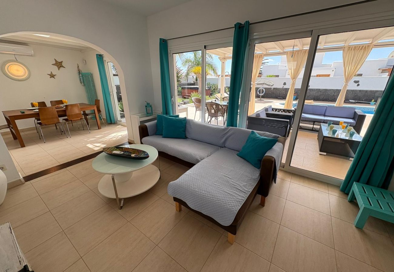 Villa en Playa Blanca - Queen Papagayo Vetusta