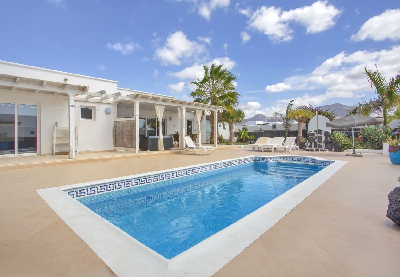 Villa en Playa Blanca - Queen Papagayo Vetusta