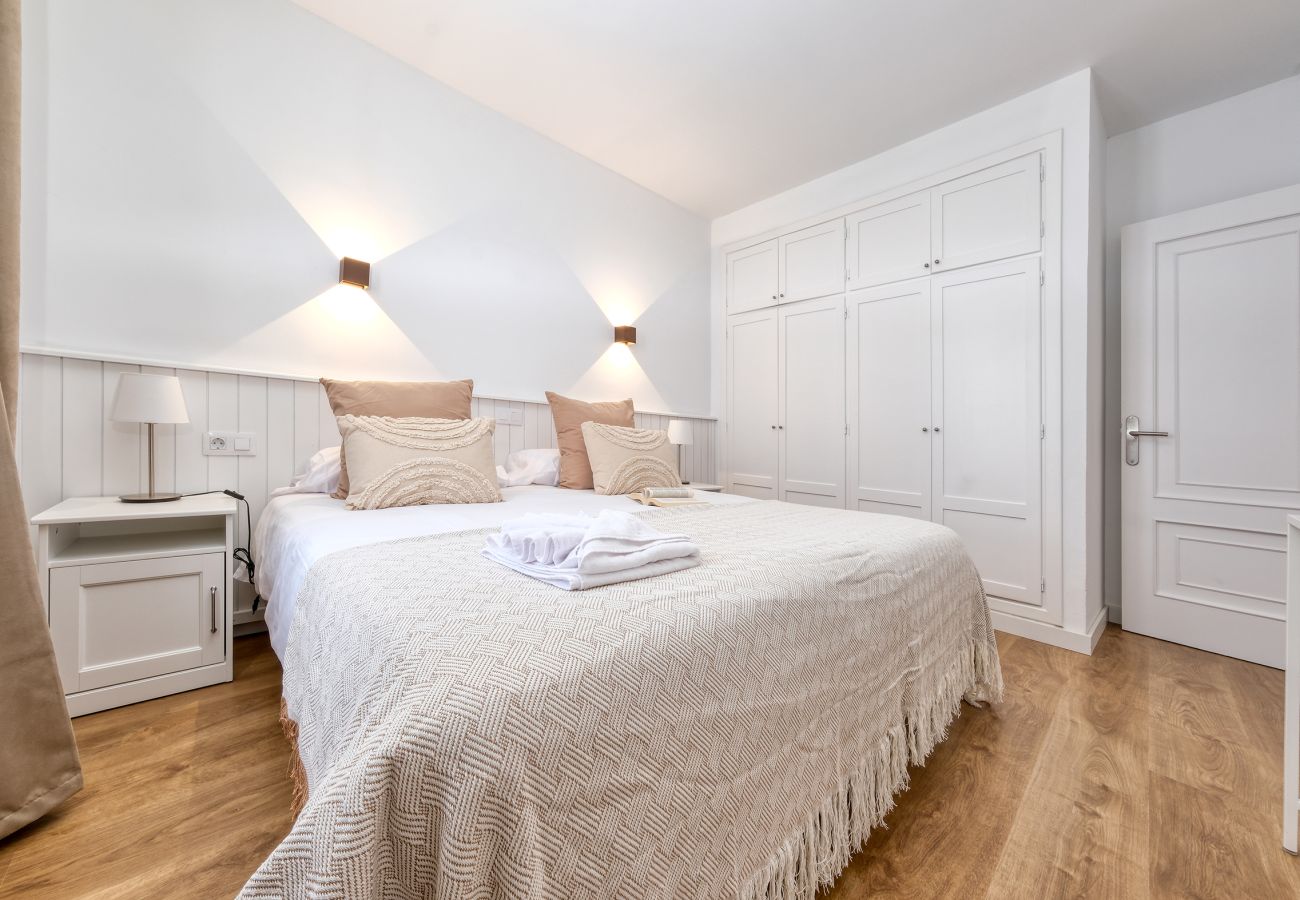 Apartment in Puerto del Carmen - Sunlit Paradise