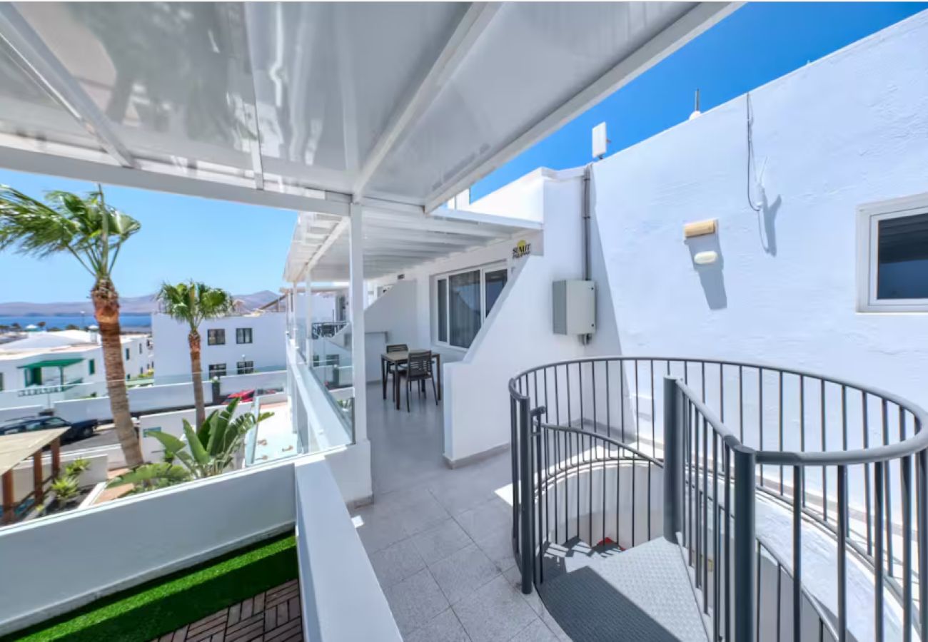 Apartment in Puerto del Carmen - Sunlit Paradise