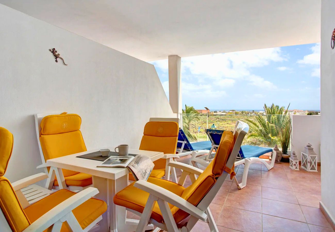Apartment in Costa Teguise - Casa Rosa