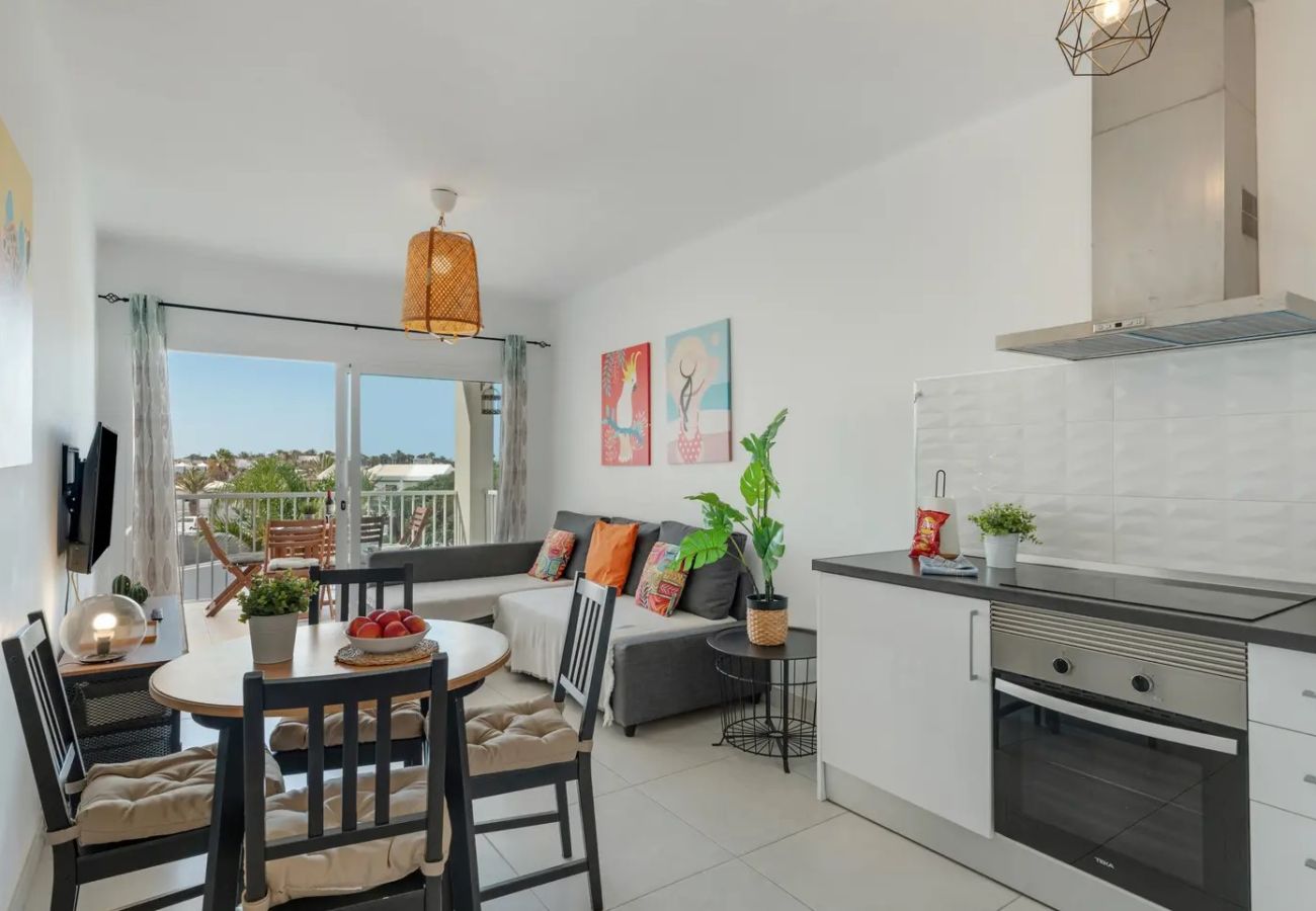 Apartment in Costa Teguise - Escape Senator 212