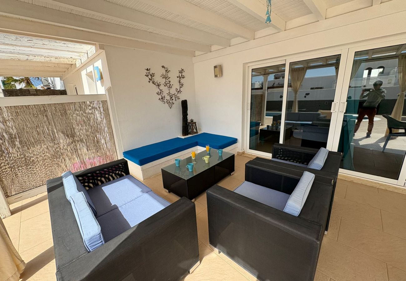 Villa in Playa Blanca - Queen Papagayo Vetusta