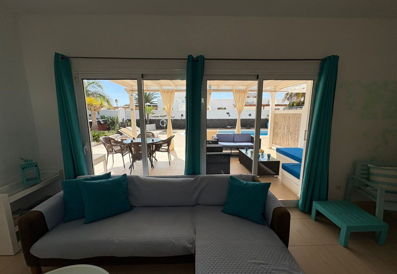 Villa in Playa Blanca - Queen Papagayo Vetusta